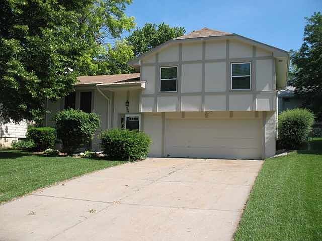 1st image of 9414 Maplewood Blvd
