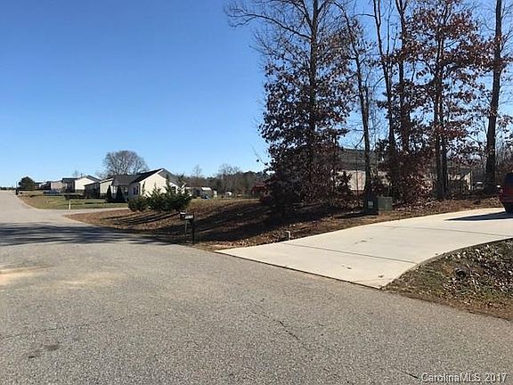 2nd image of 1074 Canada Dr #25