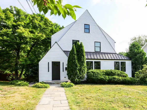 7 Howes Avenue, Stamford, CT 06906