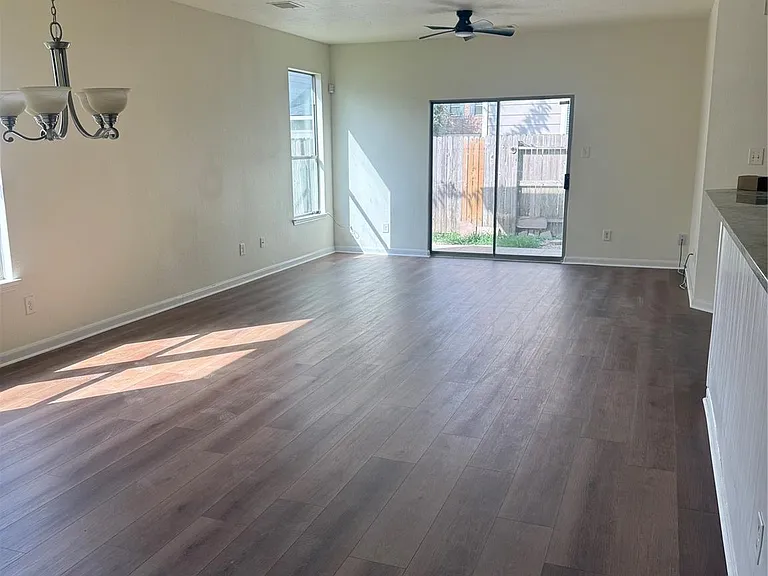 16531 Cheshire Grove Ln — Photo 3