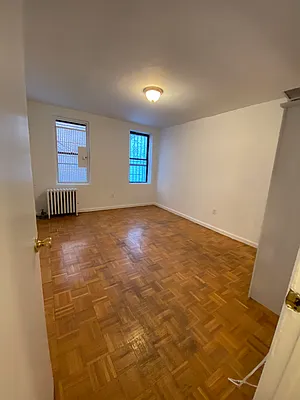 Rented by Peter R. Hungerford, LREB | media 10