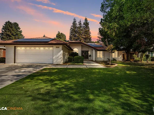 7404 Feather River Dr, Bakersfield, CA 93308