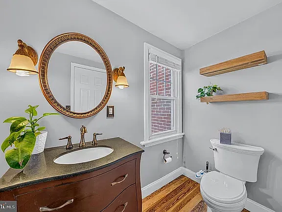 3 bed, 1356 sqft, $2,700 — Photo 3