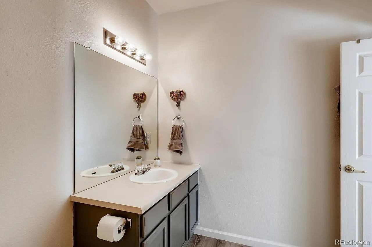 2855 Rock Creek Cir — Photo 3