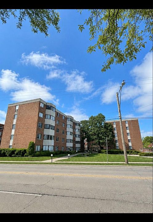 1st image of 5500 Lincoln Ave Unit 107