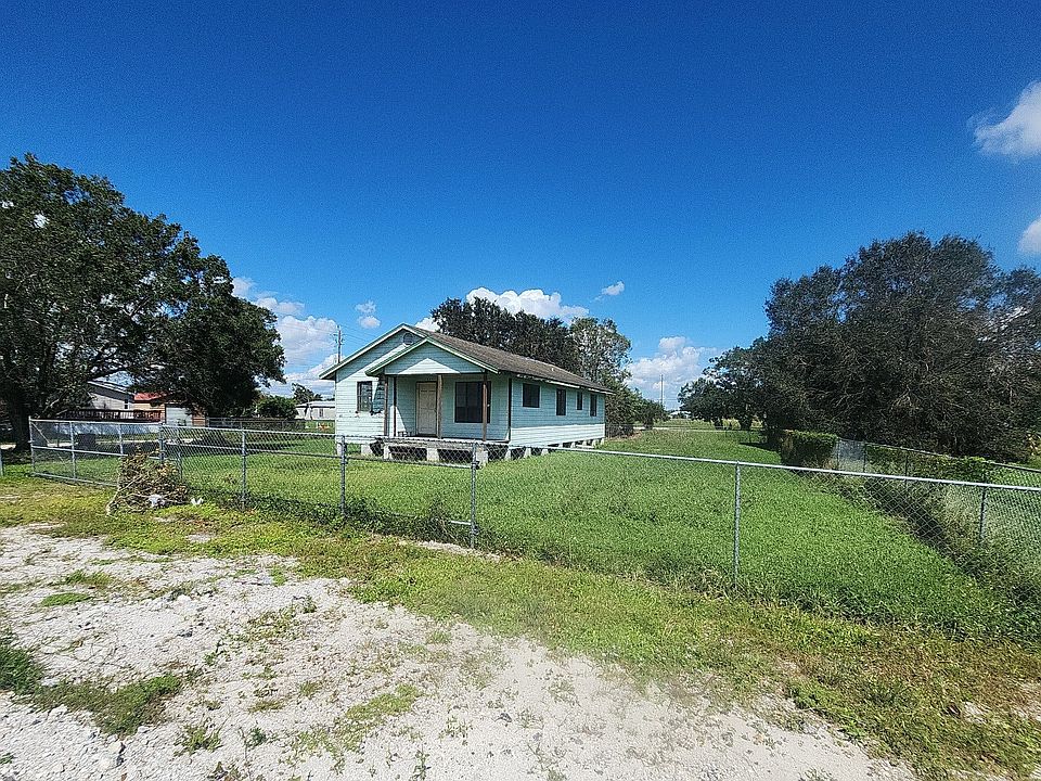 685 Avenue B, Moore Haven, FL 33471 Zillow