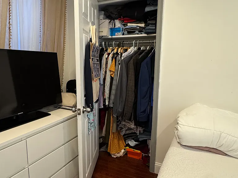 732 Sansom St #204 — Photo 6