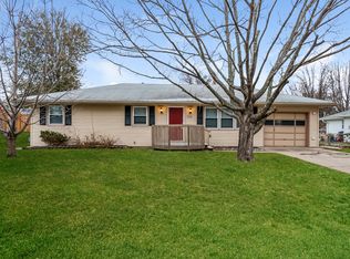 701 S 21st St, Leavenworth, KS 66048