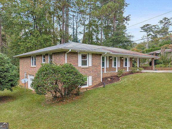 4th image of 1440 Compton Dr SW