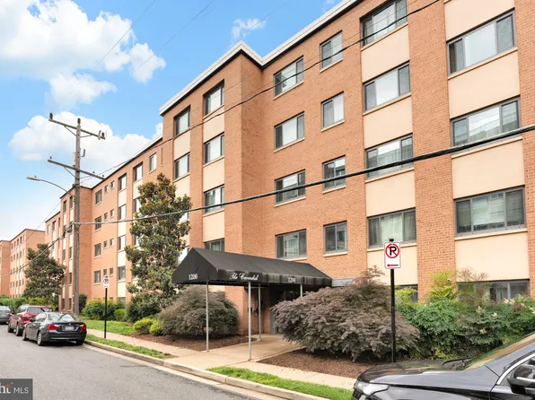 1200 S Arlington Ridge Rd APT 507, Arlington, VA 22202