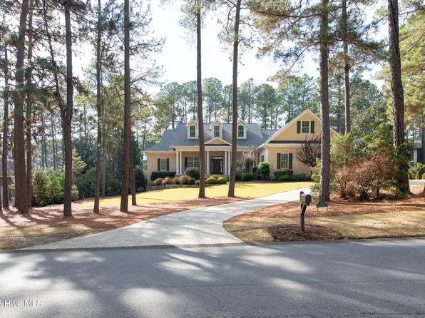 53 Glasgow Drive, Pinehurst, NC 28374