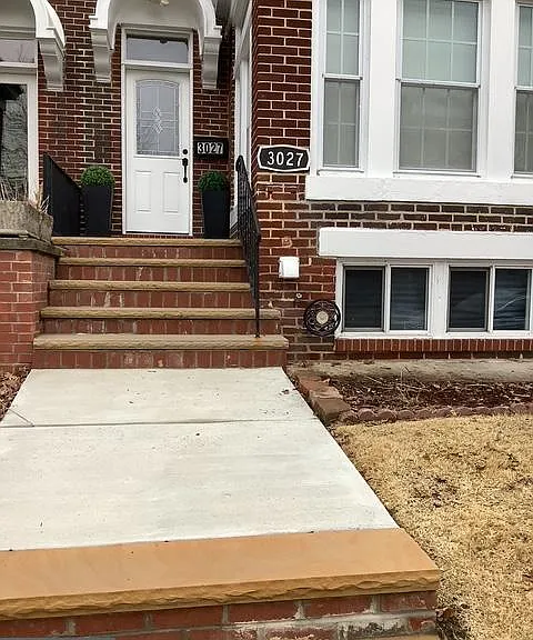 3027 Shannon Dr — Photo 1