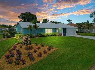 1972 SW Erie St, Port Saint Lucie, FL 34953