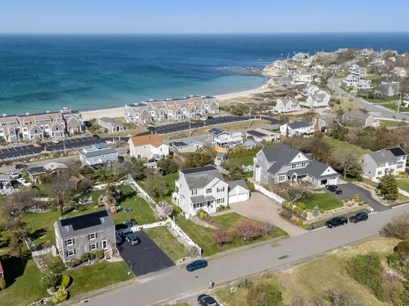 11 Kevin Ave, Plymouth, MA 02360
