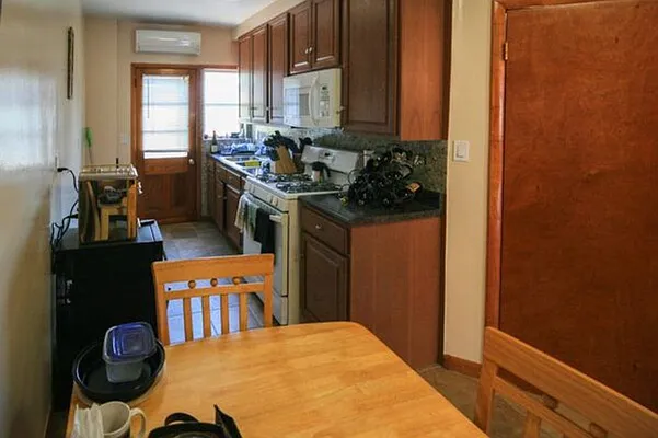 Rented by Horowitz Real Estate | media 34