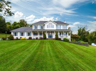 145 Beach Rd, Poughquag, NY 12570