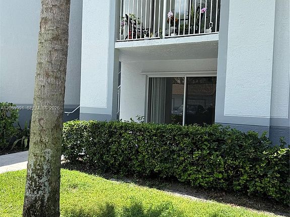 4th image of 2600 S University Dr APT 103