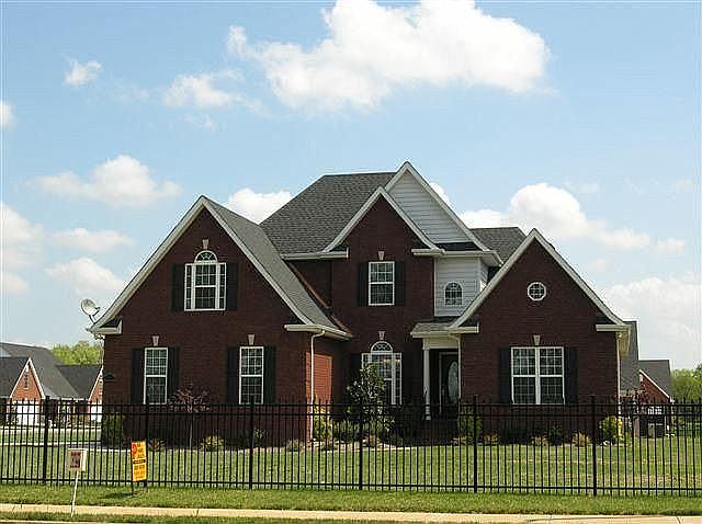 Welcome to 2345 St. Andrews Drive