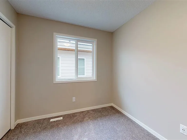 17239 9th Ave SW — Photo 18