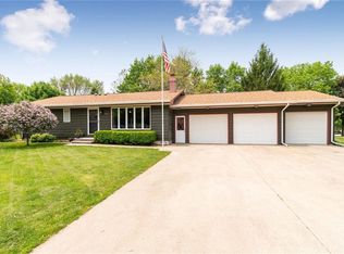 409 S Linn St, Roland, IA 50236