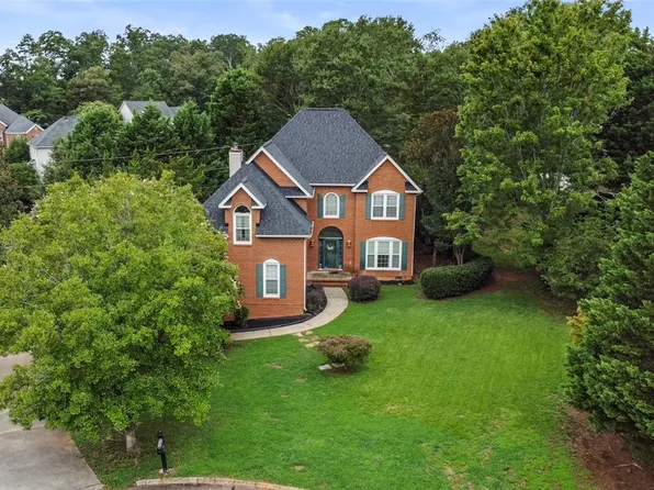 104 Roxbury Ct, Anderson, SC 29625
