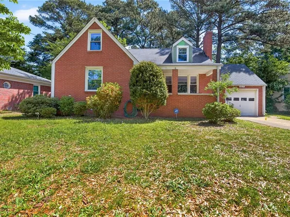 8814 Commodore Dr, Norfolk, VA 23503