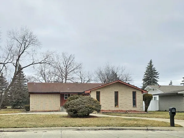 23015 Brandywynne St, Southfield, MI 48033