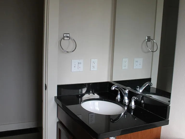 5013 Sand Point Pl NE #A — Photo 19