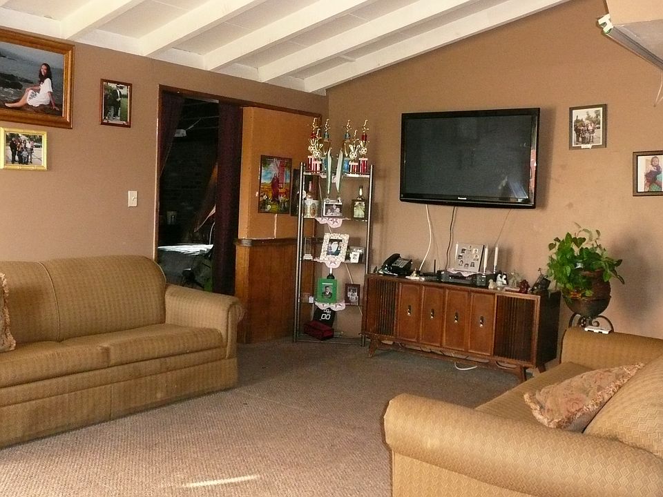 2nd image of 12792 Chaparral Dr