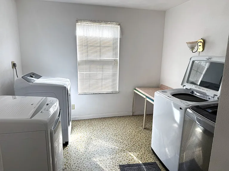 3438 W Villa Rdg #A — Photo 14