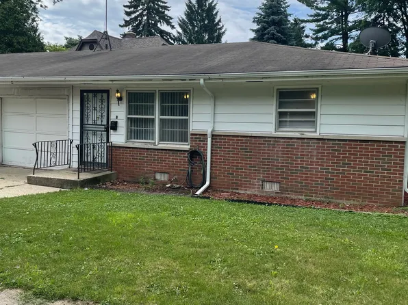 2900 Elisha Ave #B, Zion, IL 60099