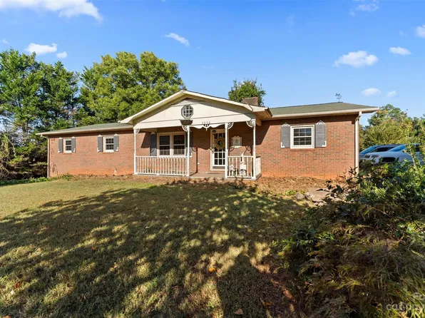 3246 Coble Dairy Rd, Hudson, NC 28638