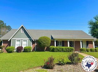 3407 Williamsburg Ln, Texarkana, TX 75503