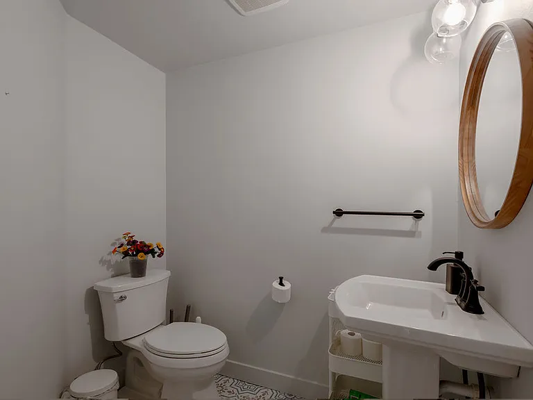 7941 SE Southworth Dr — Photo 19