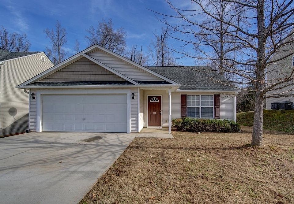 1st image of 227 Stockbridge Dr
