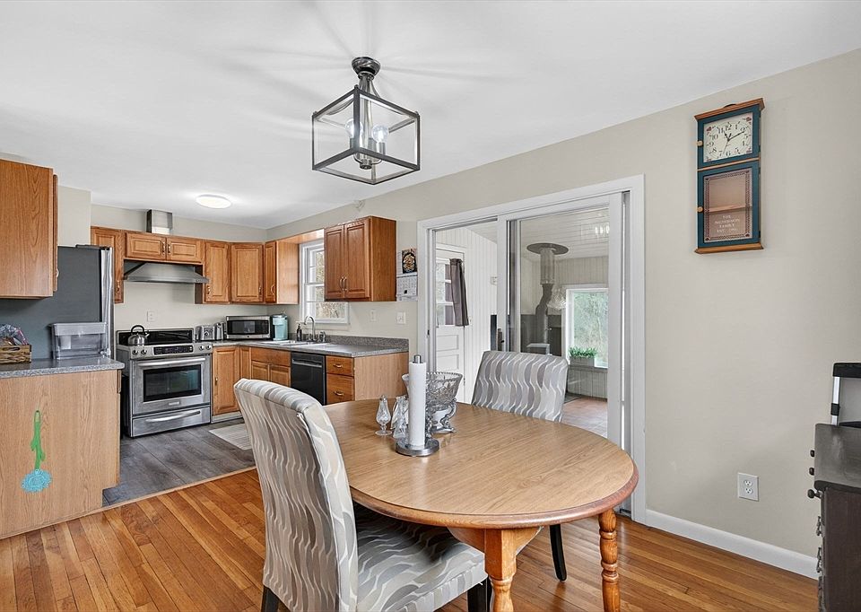 199 Haverhill St, North Reading, MA 01864 | Zillow