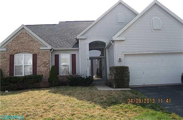 1st image of 1040 W Margate Cres