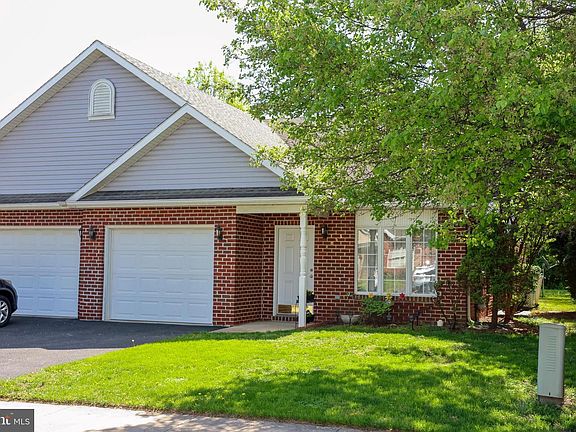 3rd image of 14053 Sweet Vale Dr