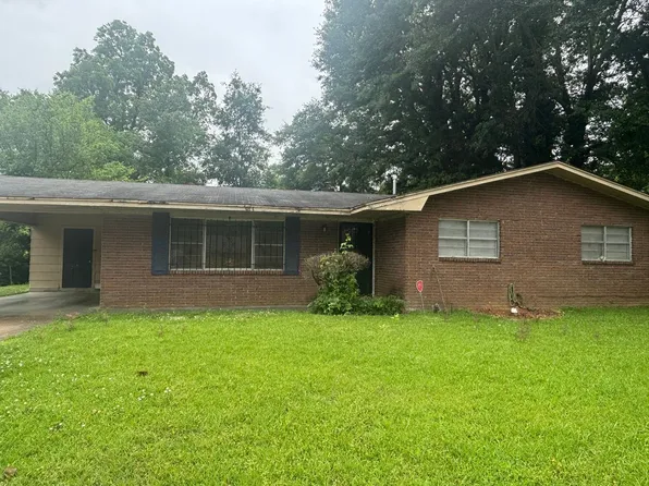 963 Pine Lake Dr, Jackson, MS 39206