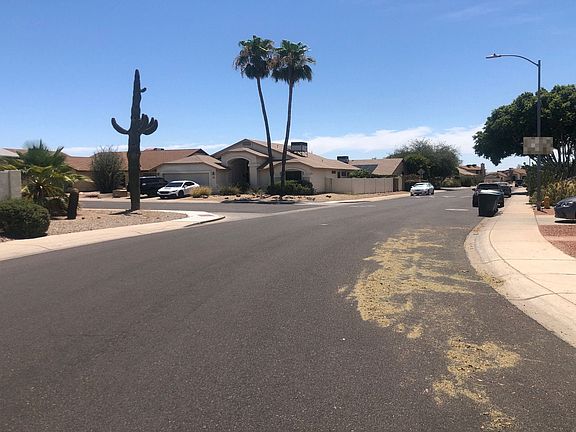 4th image of 19823 N 43rd Dr