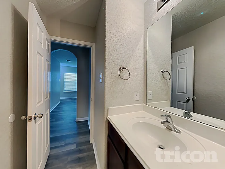 6803 Luckey Tree — Photo 13