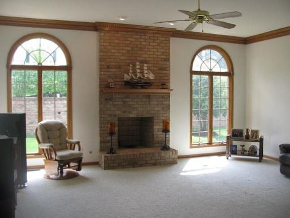 2nd image of 21137 Woodbridge Dr #A