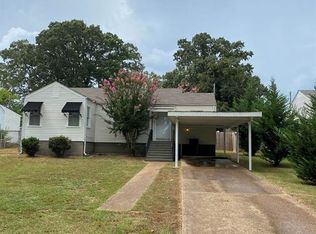 3305 W 13th Ave, Sheffield, AL 35660