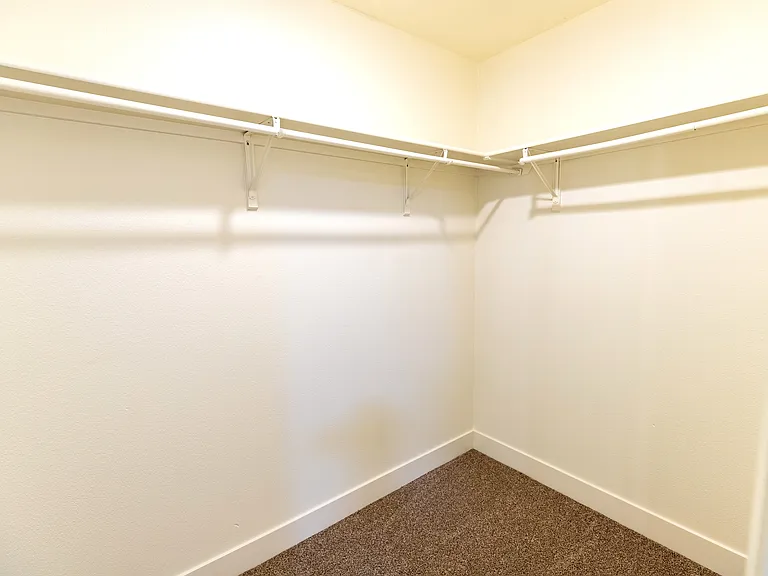 1240 Bunting Ave #1 — Photo 14