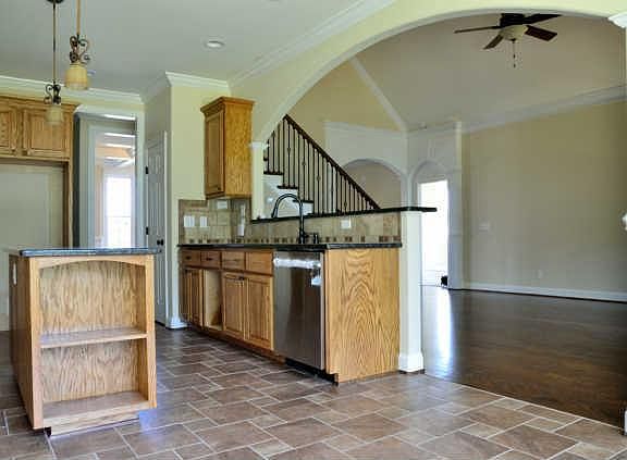 4th image of 107 Augusta Dr Lot 37
