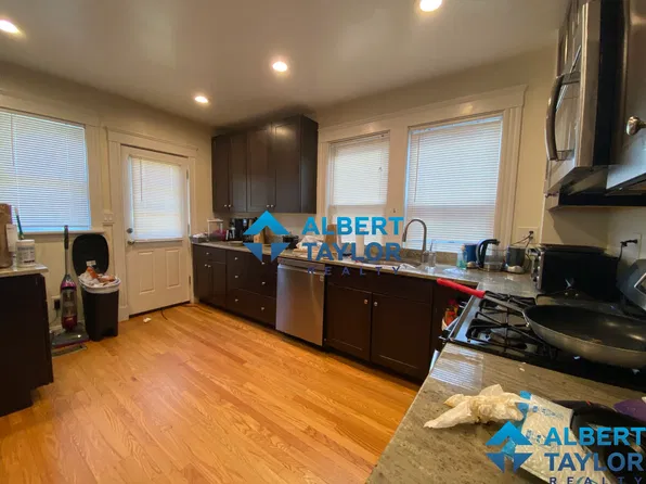 8 Sawyer Ter, Allston, MA 02134