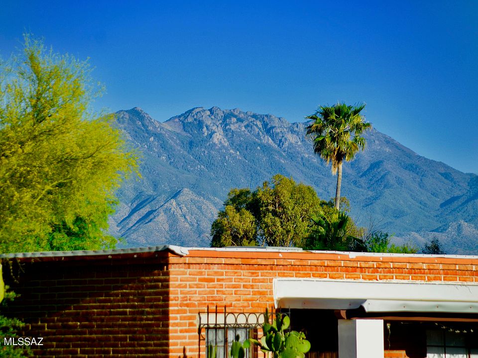 1st image of 302 S Paseo Lobo Unit A