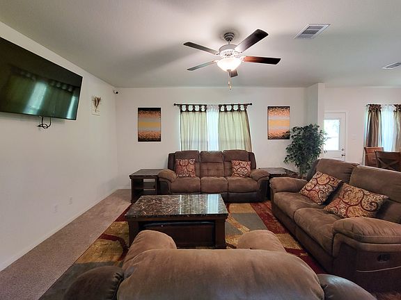 5th image of 10793 Castle Rock Dr