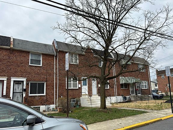 3rd image of 406 E 35th St