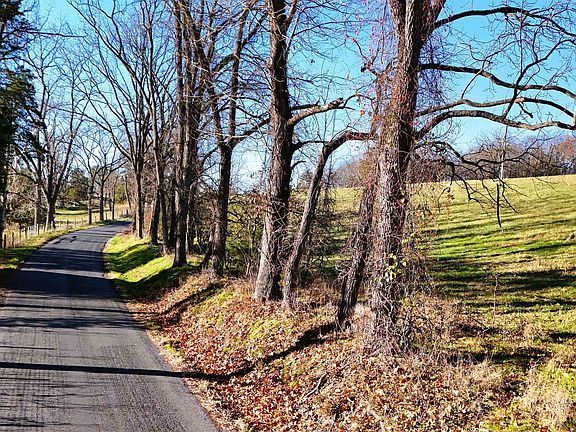 2nd image of Tbd Mountain Valley Rd